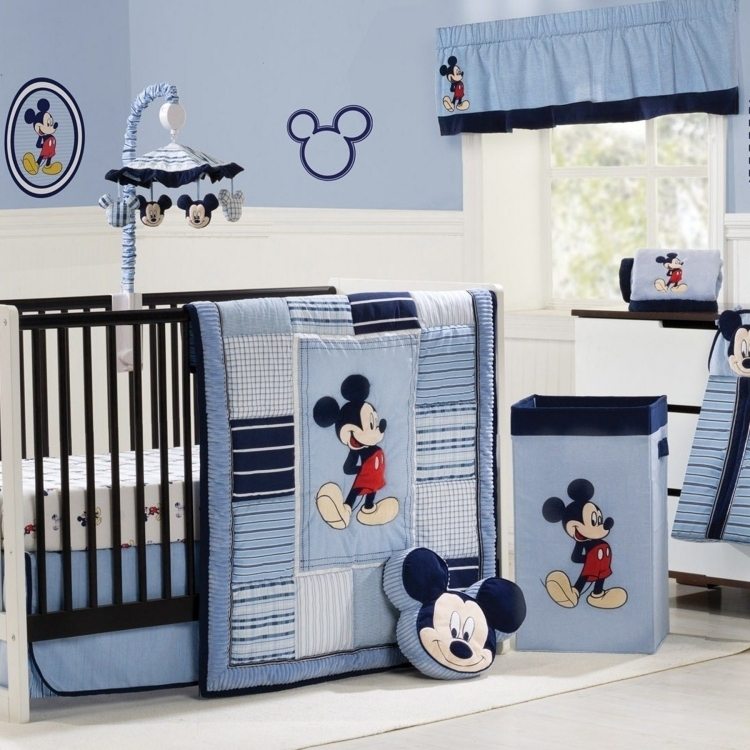 sticker-mural-chambre-bebe-Mickey-Mouse-mobile-boite-rangement