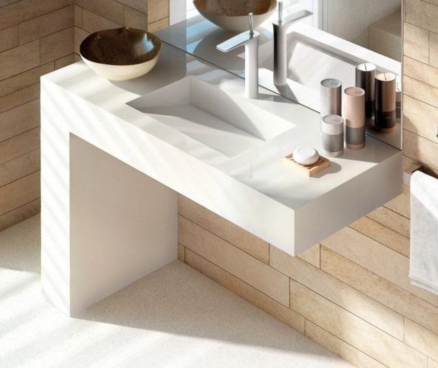 Vasque-design-forme-rectangulaire-robinet-revetement-mural-carrelage