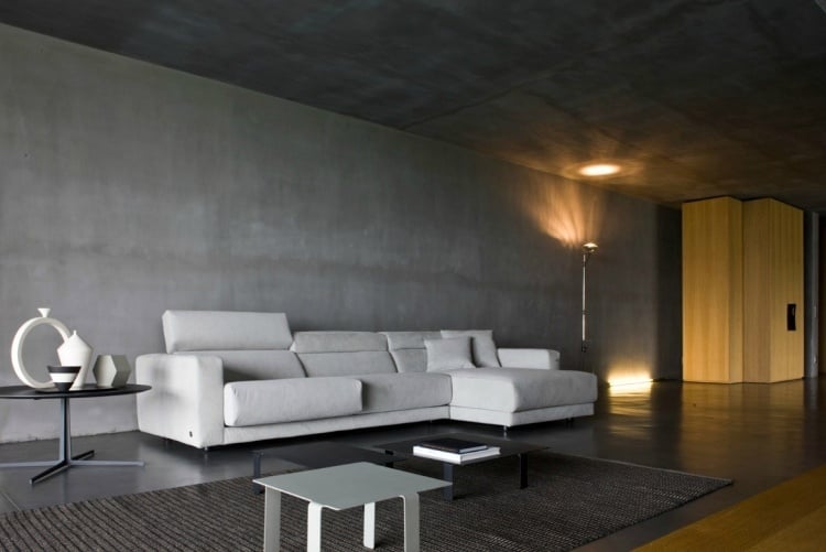 déco-salon-gris-canape-angle-blanc-table-basse-eclairage-interieur