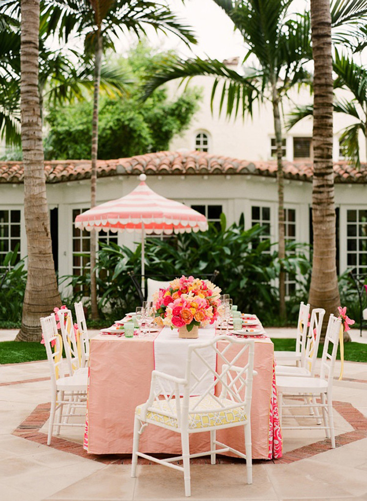 décoration-garden-party-filles-blanc-rose-pastel-fleurs