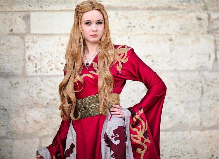 déguisement-Halloween DIY femme inspiré Cersei Lannister