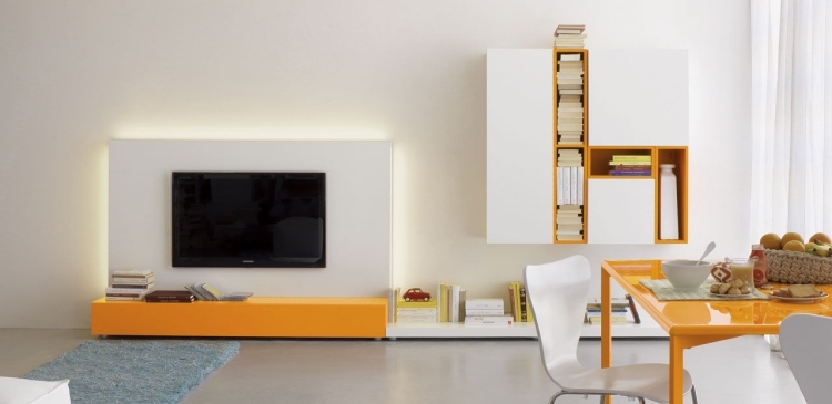 ensemble-mural-tv-led-blanc-module-orange-niche-rangement-blanc-orange