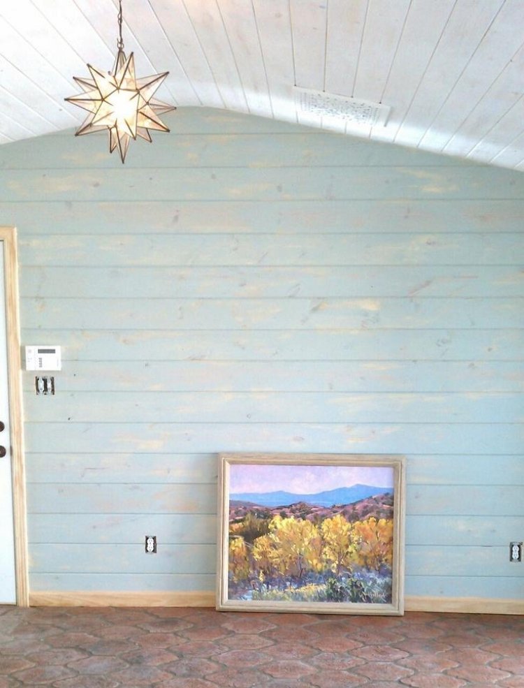 faux-plafond-idee-decoration-peinture-murale-turquoise-suspension