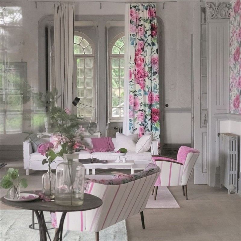 meubles-déco-blanc-rose-gris-style-shabby-romantique