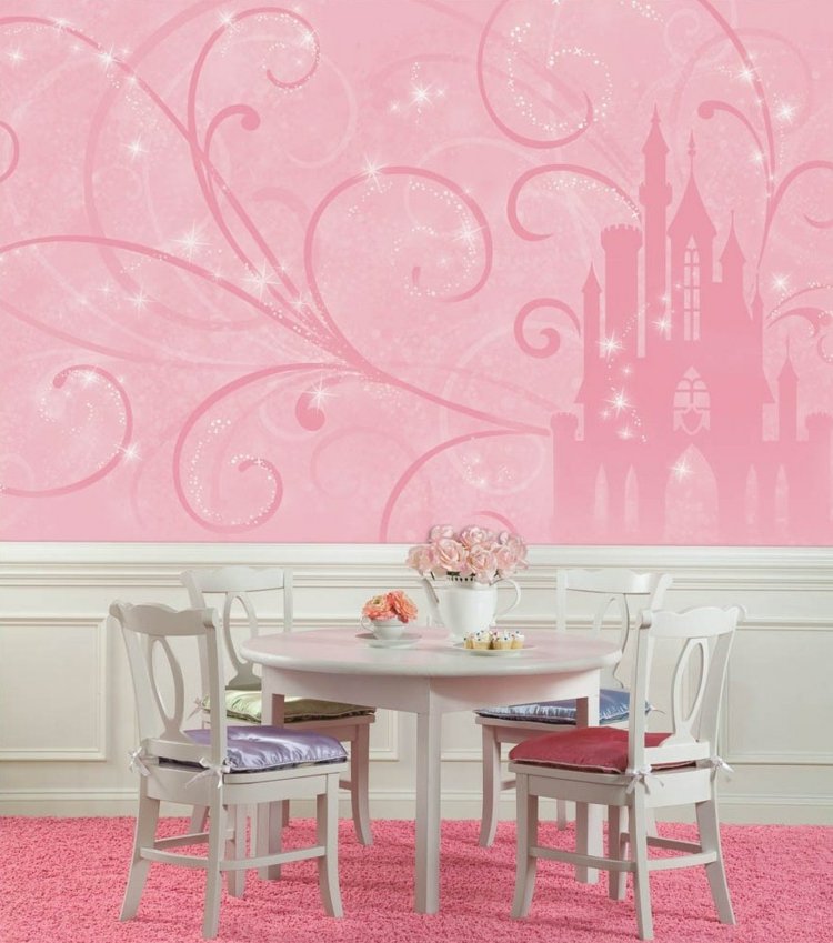 papier-peint-enfant-château-disney-rose-table-chaises-blanches-tapis-rose papier peint enfant