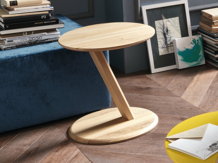 table appoint bois clair plateau base ovale un pied