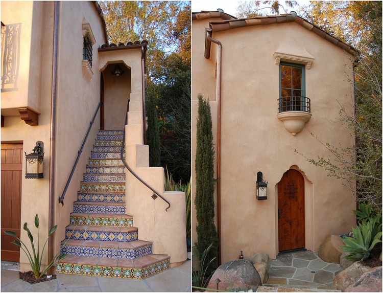 technique-peinture-méditerranéenne-marches-escalier-carrelage-multicolore-façade-maison-sable
