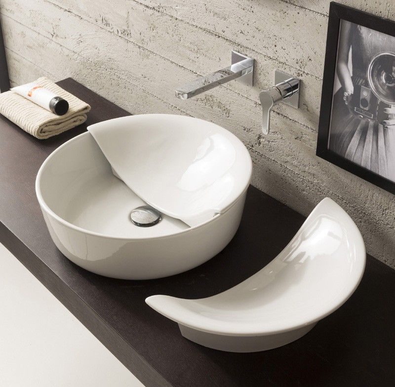 vasque-design-scarabeo-mizu1-ronde-céramique-plan-vasque-bois-sombre vasque design