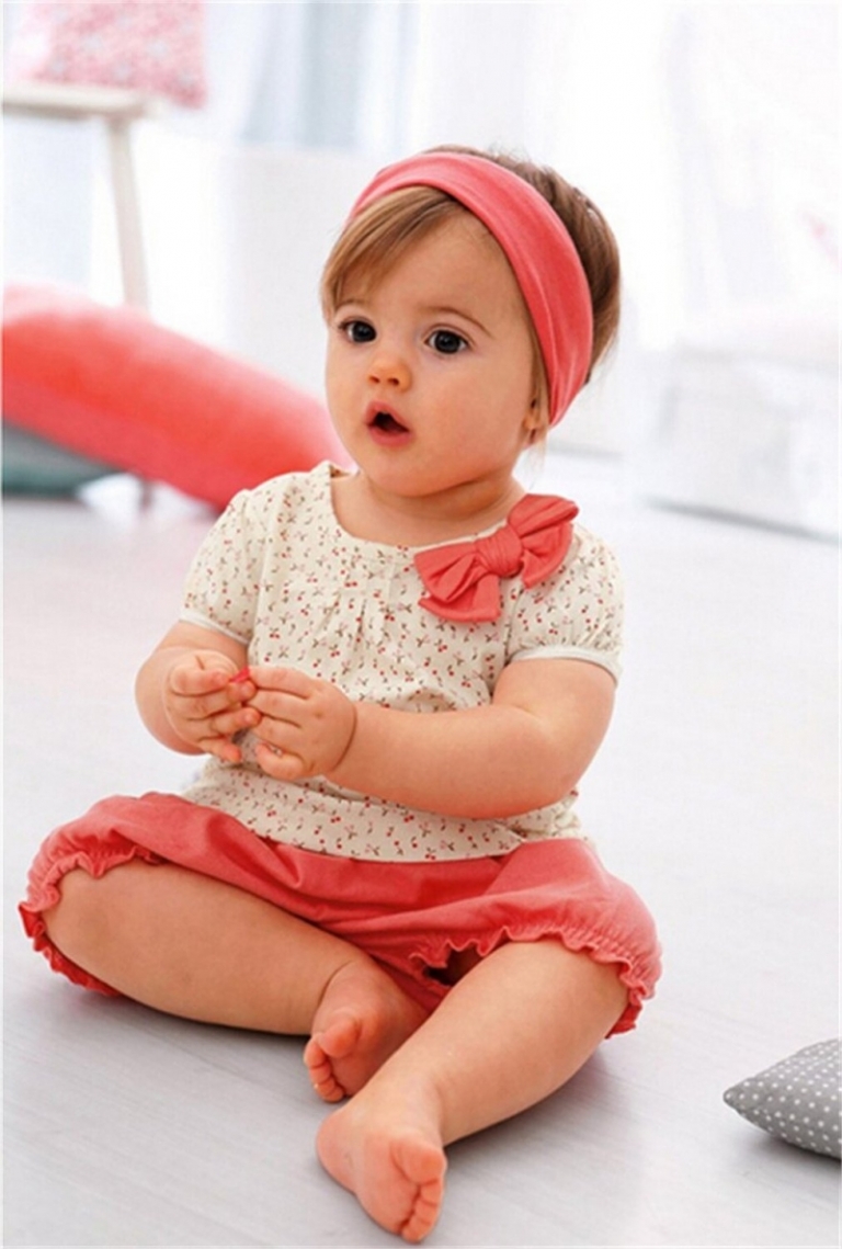 vêtements bébé fille blouse fleurie shrot bandeau corail