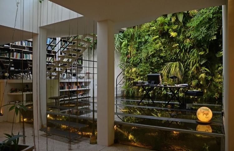 architecture moderne bureau mur végétal-intérieur