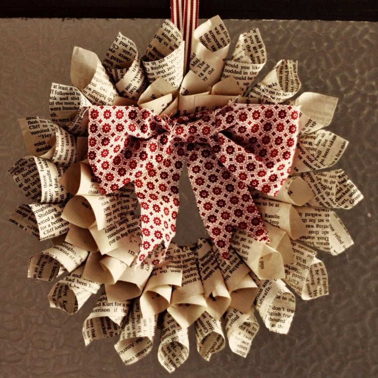 bricolage-noel-papier-noeud-ruban-rayures-blanches-rouges