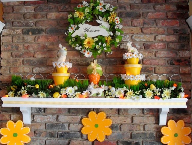 bricolage-paques-manteau-cheminée-arrangement-fleurs-décoratives-gazon-figurines-lapins bricolage pour Pâques