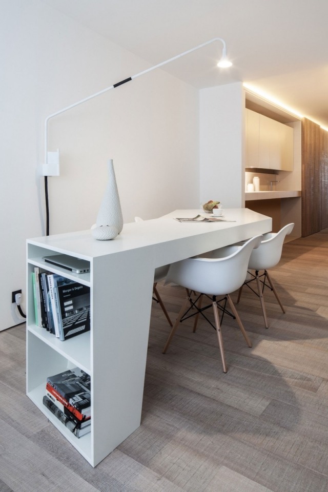 bureau-maison-scandinave-minimaliste-parquet-bois-blanchi
