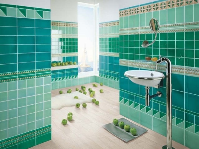 carrelage-salle-bains-multiformat-vert-nuances-carrelage-sol-aspect-bois-clair