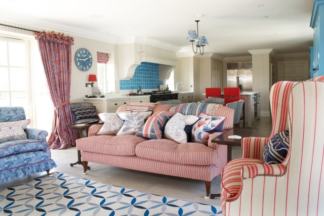 couleur-tendance-2015-mobilier-palette-bleu-rouge-blanc