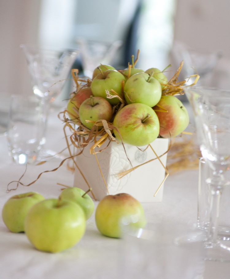 deco-table-automne-pommes-paille