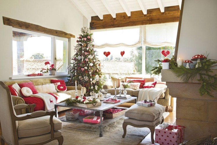 decoration-Noel-interieur-rouge-blanc-arbre-noel-ornements-coeurs-fenêtre décoration de Noël intérieur