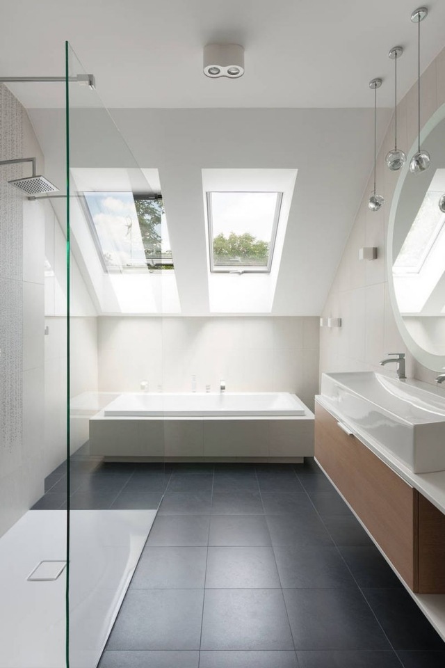 douche encastrée italienne déco scandinave salle bains puriste