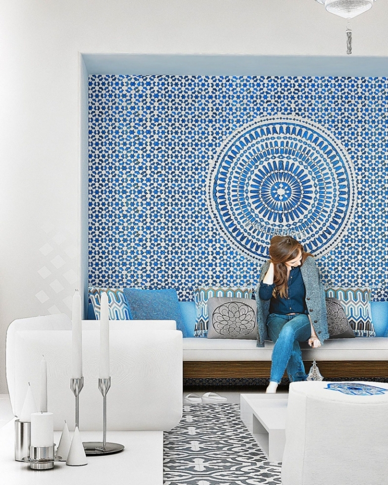 décoration d'intérieur marocaine zellige bleu blanc