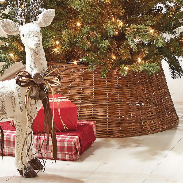 décorations Noël à l'américaine renne cadeaux emballés tissu sapin