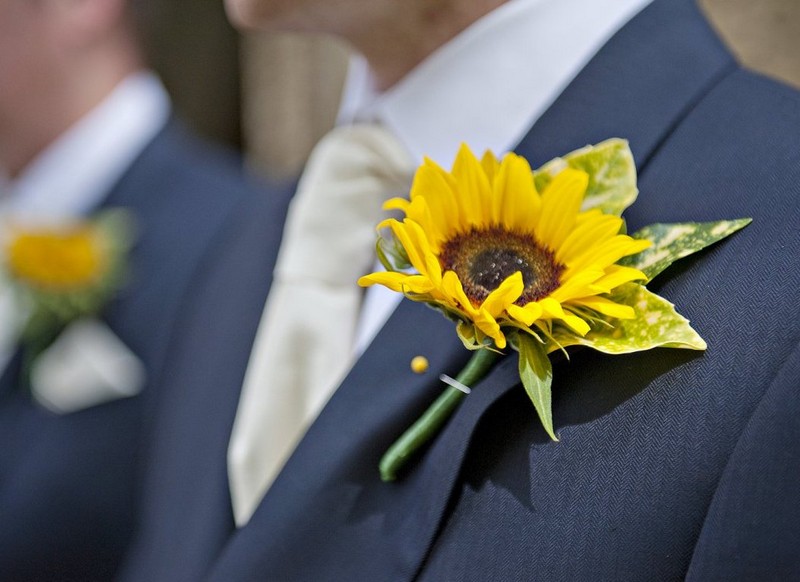 fleur-tournesol-mariage-boutonnière-marié fleur de tournesol