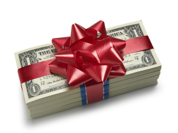 idee-cadeau-mariage-ruban-billets-banques-dollars