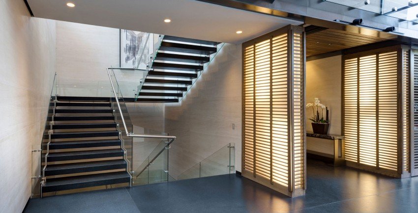 Maison écolo – casa dalias qui enchante par son intérieur Escalier Carrelage désign