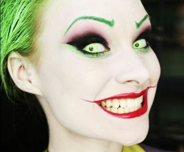 maquillage-pour-Halloween-femme-Joker-facile-faire