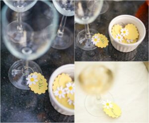 marque-verre-DIY-nuages-papier-jaune-déco-marguerites-noms-invités