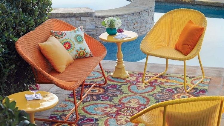meubles-jardin résine trressée jaune orange tapis extérieur multicolore