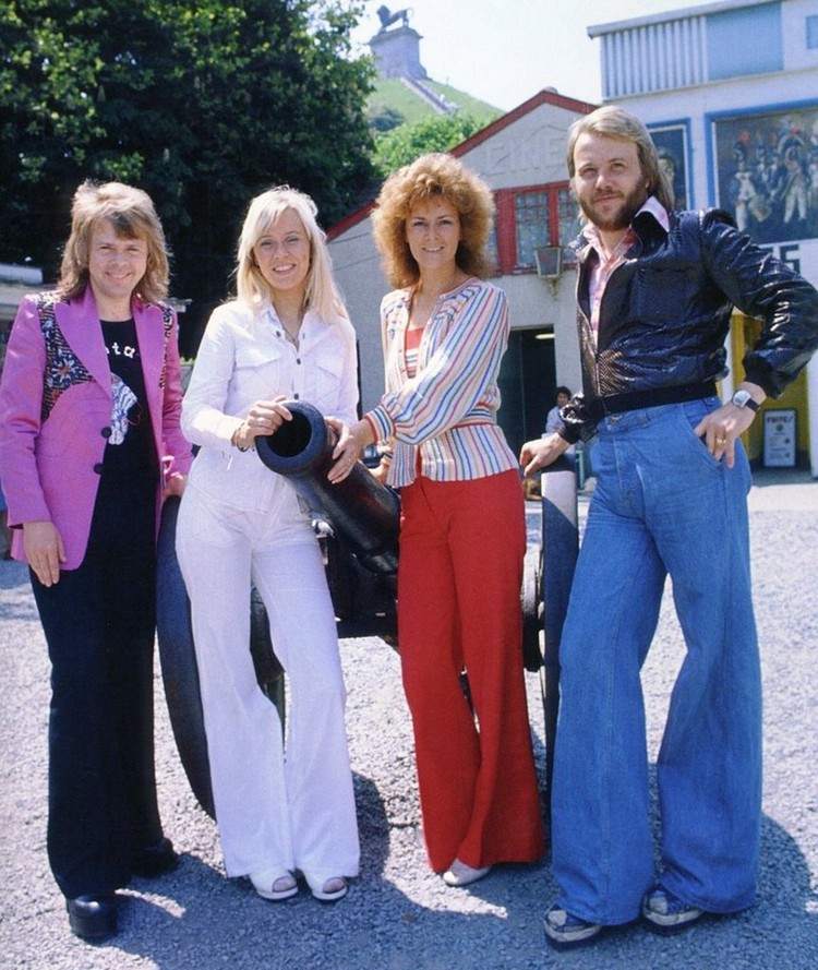 mode-annee-70-groupe-ABBA