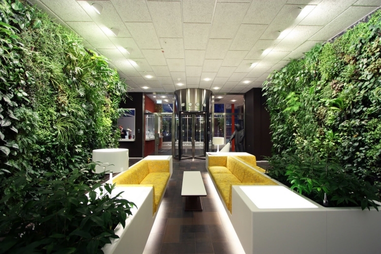 murs végétaux intérieur foyer hôtel contemporain