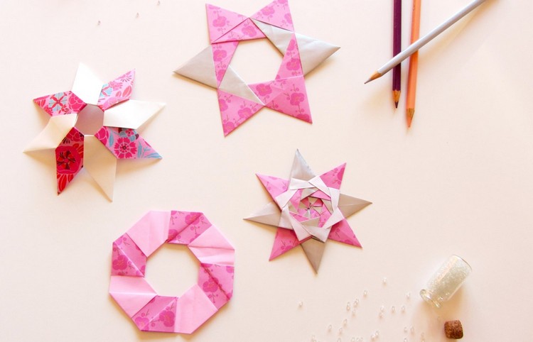 origami Noël -etoiles-papier-rose-blanc