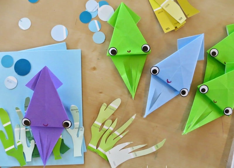 origami-facile-enfants-calmars-mignons-papier-violet-bleu-vert