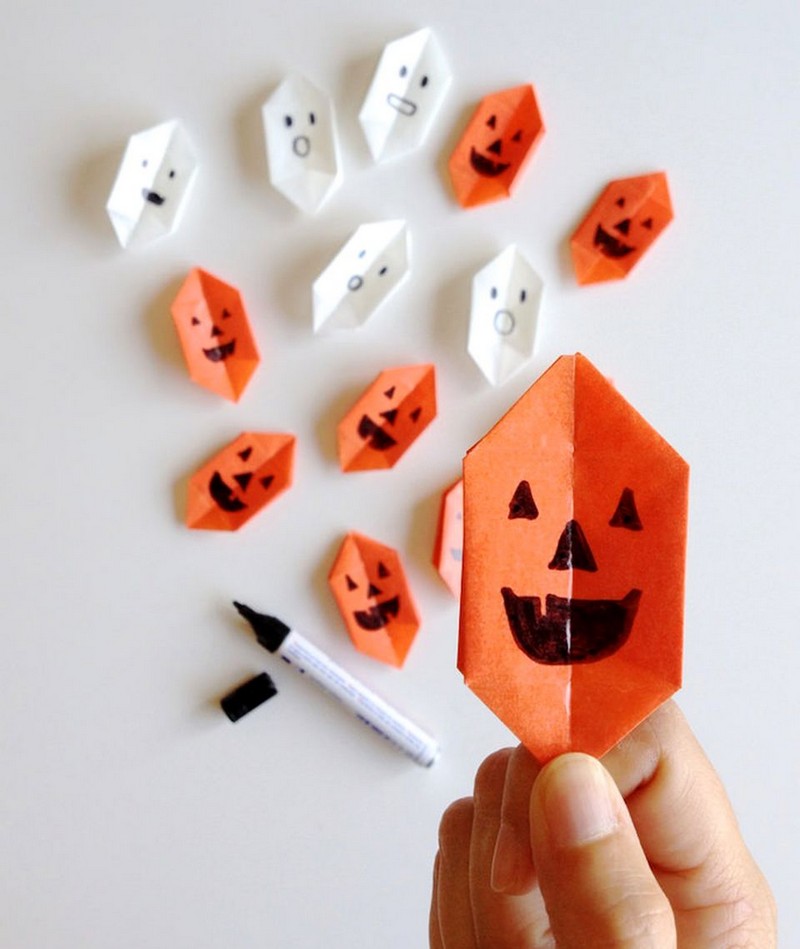 origami-facile-fabriquer-guirlande-citrouilles-papier-Halloween