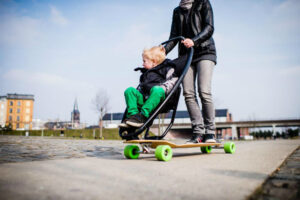 poussette Quinny Jett longboard mobilité urbaine