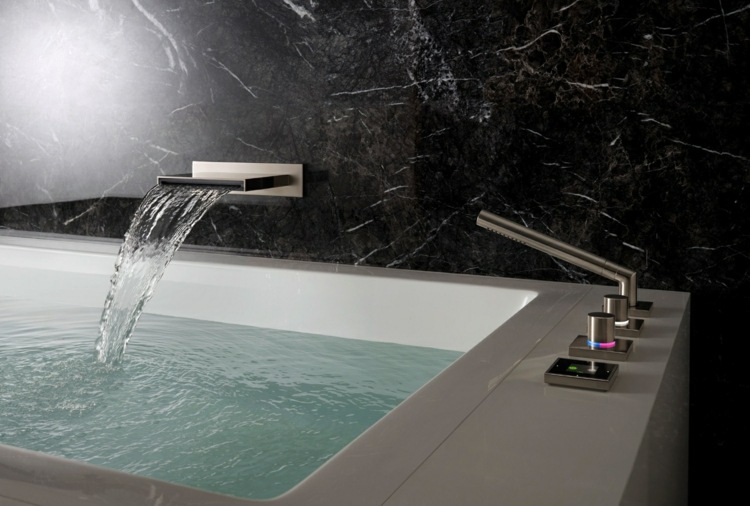 robinet baignoire encastré cascade contrôle électronique
