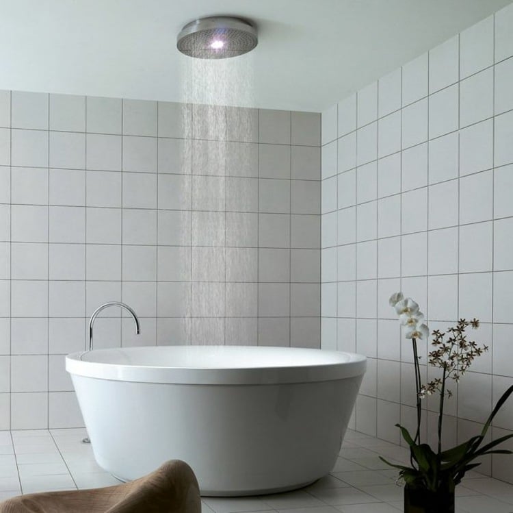 robinet-douche encastré plafond effet pluie baignoire îlot