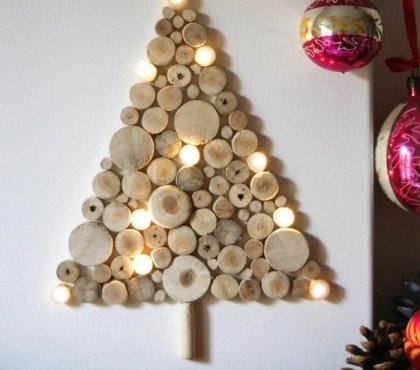 sapin-Noël-bois-décoration-Noël-originale-lampes