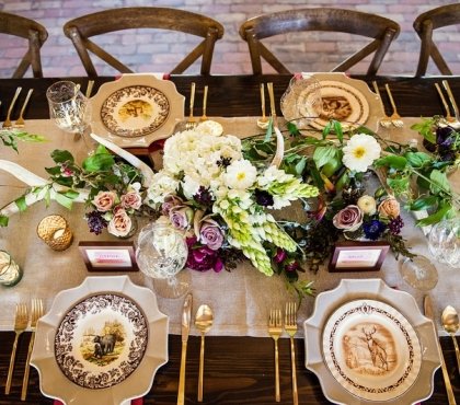 service-table-motifs-chasse-décoration-table-mariage-automnal