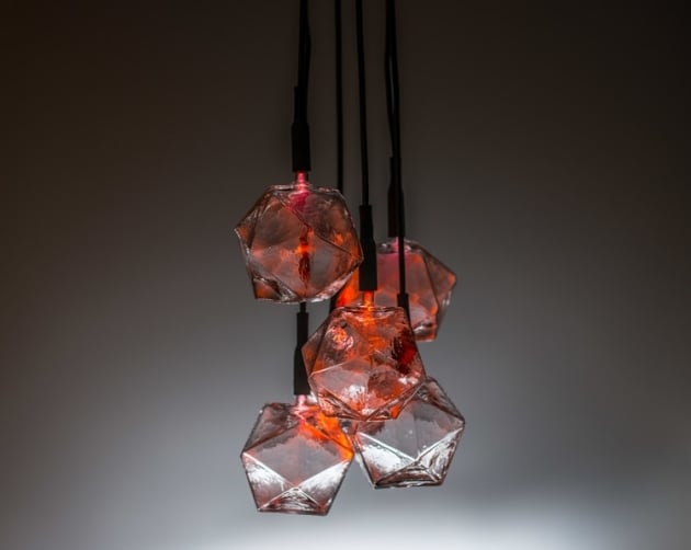 suspension-verre-souffle-Slinky-forme-icosaèdre-filigrane-interactive suspension verre soufflé