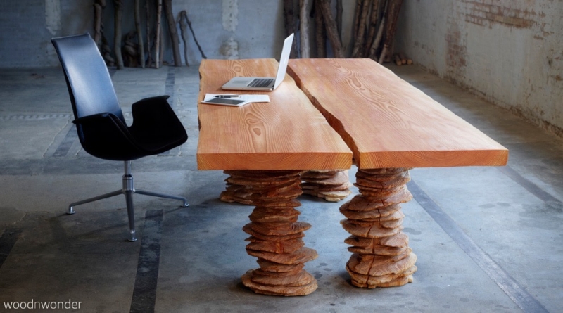 table-conférence-bois-Douglas-massif-faite-main-design-danois