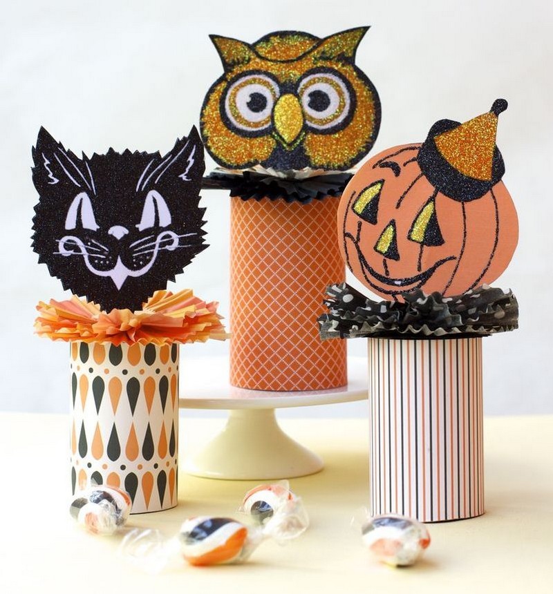 bricolage-enfants-automne-figurines-chat-hibou-citrouille-papier-construction-motifs-variés bricolage pour enfants