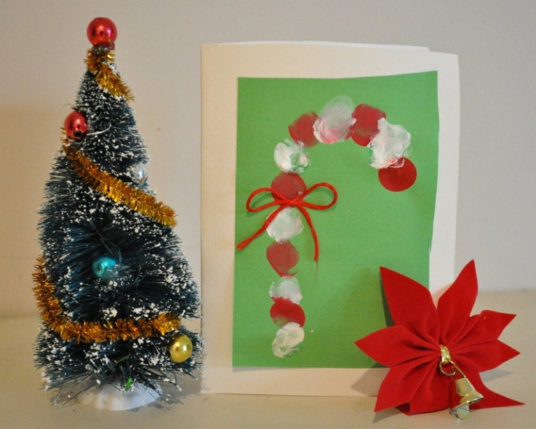 carte-vœux-Noël faite maison canne bonbon empreintes digitales