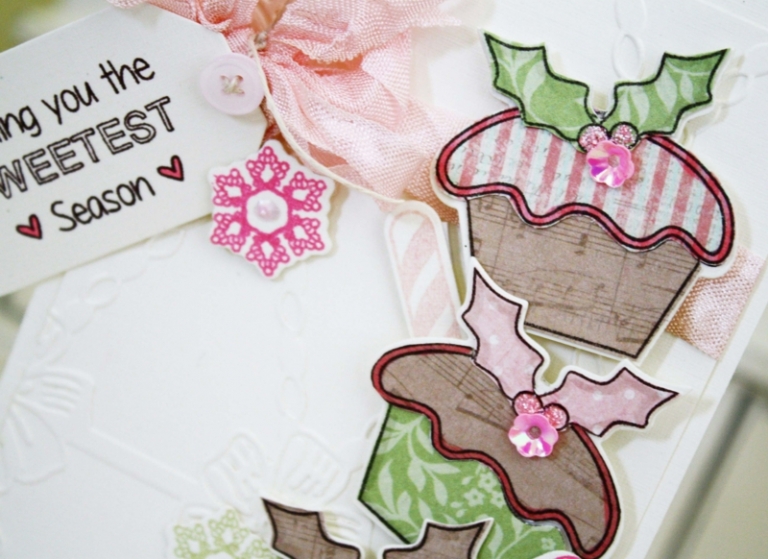 cartes de vœux Noël faites maison forme cupcakes décorés houx
