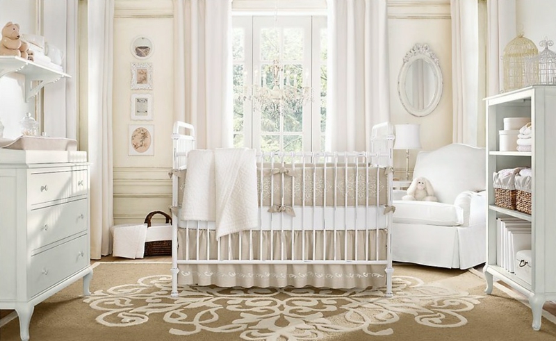chambre-bébé-blanche beige décorée style champêtre chic
