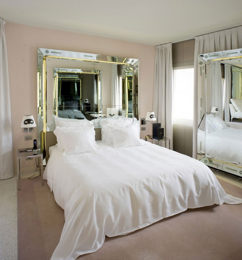 chambre coucher blanche mobilier design tête lit miroir biseauté
