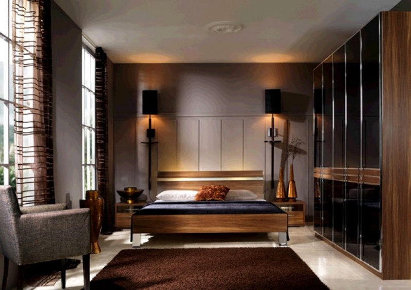 couleur-chambre-moderne-tapis-marron-armoire-porte-miroir-bois-massif couleur de chambre