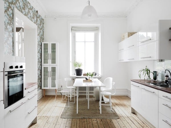 cuisine-salle-manger-design-scandinave-féminin-blanc