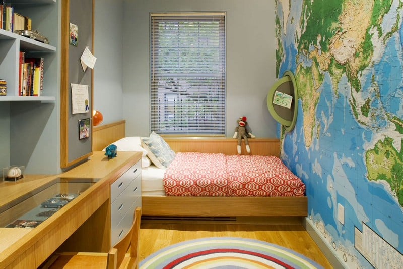 deco-chambre-enfant--carte-monde-parquet-tapis